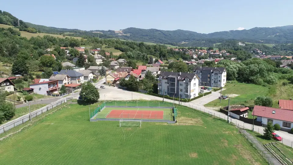 Bytová zástavba v správe mesta.